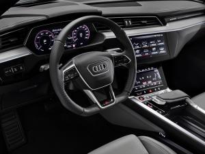 Audi e-tron S Sportback 2020 года  (WW)